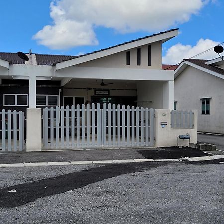 Acasa Humaira Ipoh Bagian luar foto